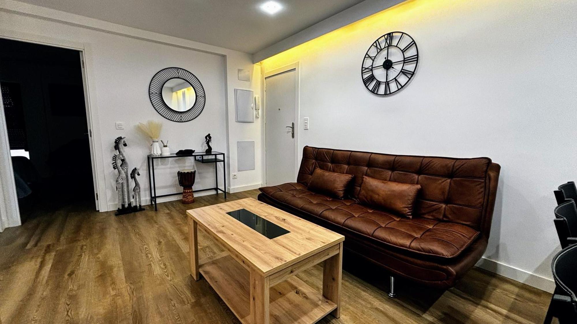 Santa Lucia Apartment Zaragoza Bagian luar foto